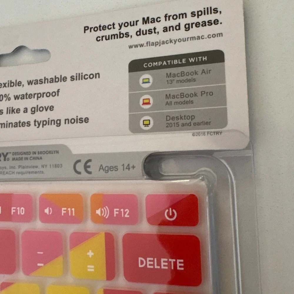 Flapjacks Designer Keyboard Cover for‎ Mac MacBook Air Pro Desktop Triangles